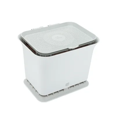 Odor-Free Kitchen Compost Collector
